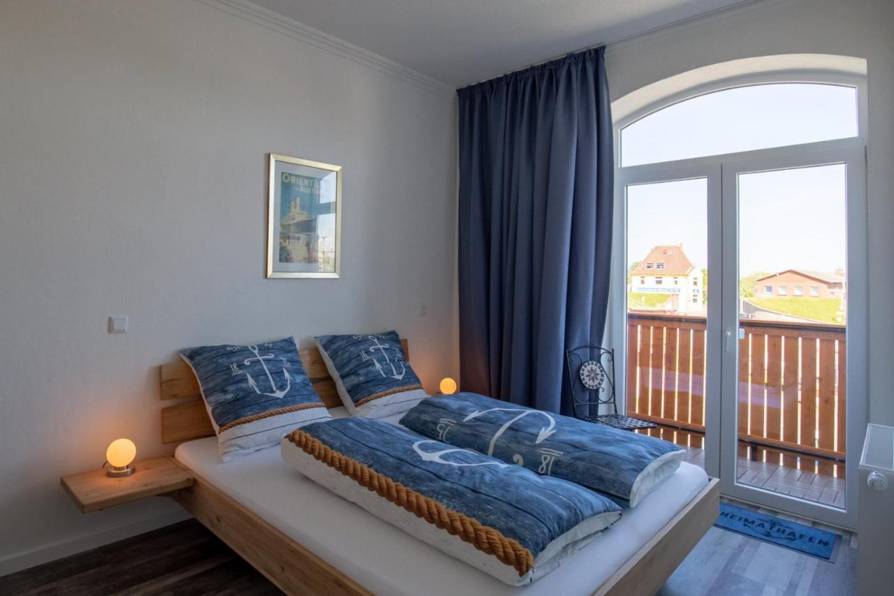 Ferienwohnung Heimathafen Ueber Hafen-Pub Pellworm Exterior foto